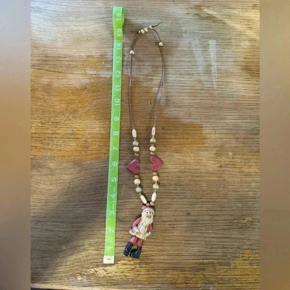 Cute Santa Necklace with adjustable length.   Never worn. - Picture 8 of 8